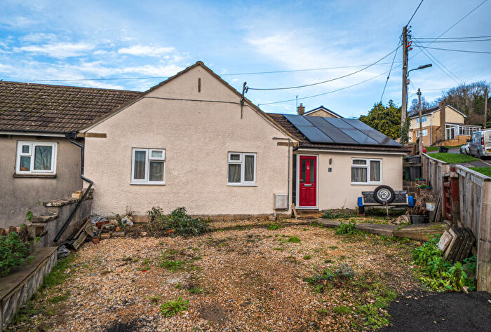 3 Bedroom Bungalow For Sale In Bowl Hill, Kingscourt, Stroud, Gloucestershire, GL5