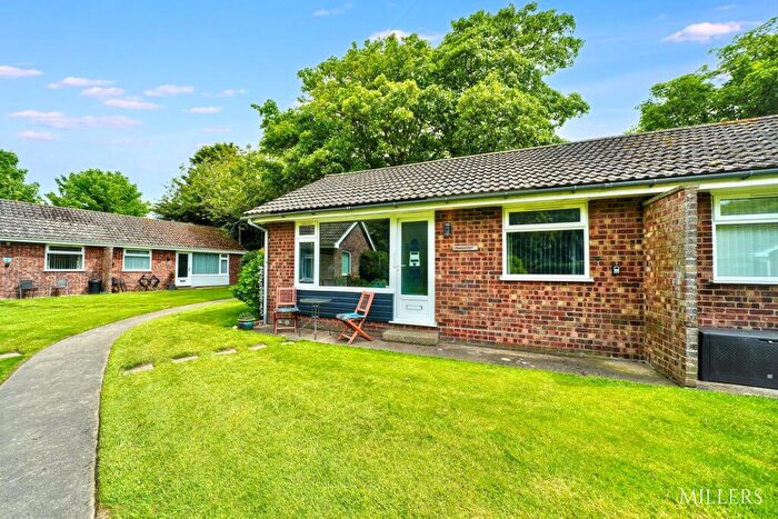 2 Bedroom Chalet For Sale In The Royal Chalet Park, Mundesley, NR11