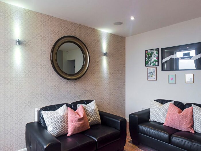 4 Bedroom Terraced House To Rent In Kimberley Road, Newcastle-Under-Lyme, ST5