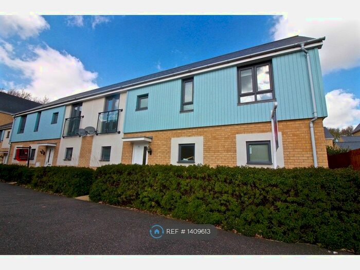 2 Bedroom Maisonette To Rent In Motor Walk, Colchester, CO4