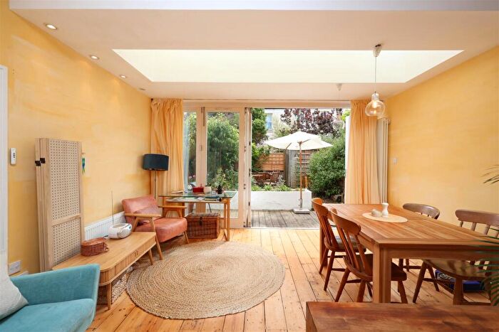 3 Bedroom House For Sale In Wolseley Road, Bishopston, BS7