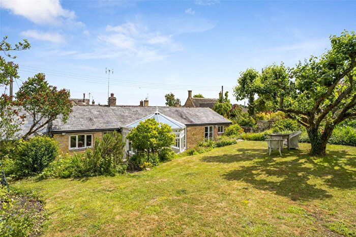 2 Bedroom Bungalow For Sale In High Street, Longborough, Moreton-In-Marsh, Gloucestershire, GL56
