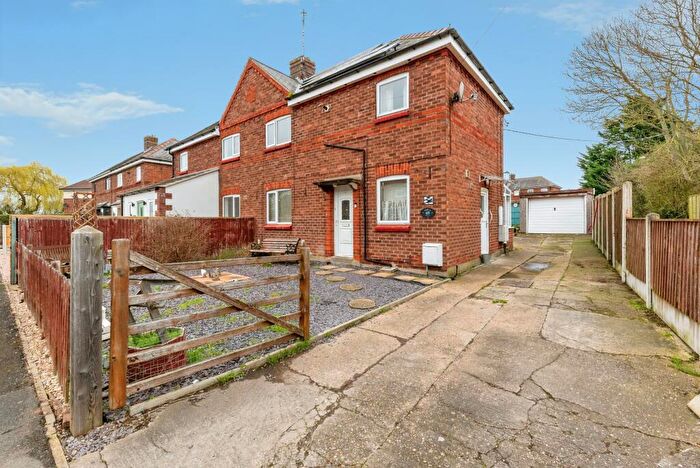 3 Bedroom Semi Detached House For Sale In Hillside Estate, Ruskington, Sleaford, NG34