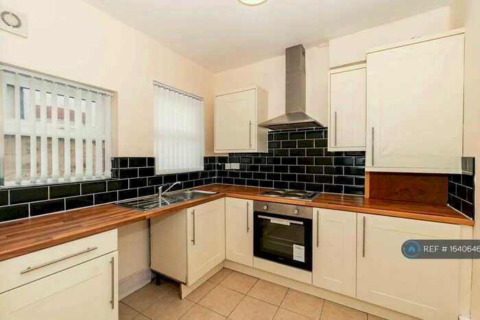 3 Bedroom Terraced House To Rent In Makin Street, Liverpool, L4