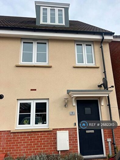 3 Bedroom Semi Detached House To Rent In Portsea Grove, Bletchley, Milton Keynes, MK3