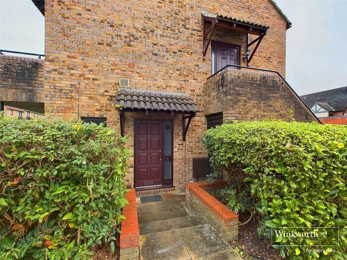 1 Bedroom Flat To Rent In Maiden Place, Lower Earley, Reading, Berkshire, RG6