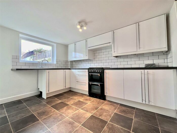 2 Bedroom Terraced House To Rent In Exeter, EX4