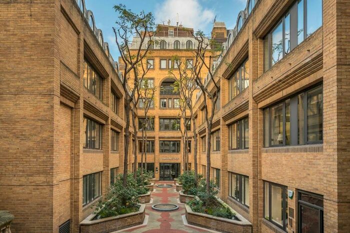 2 Bedroom Flat To Rent In Curzon Street, London, W1J