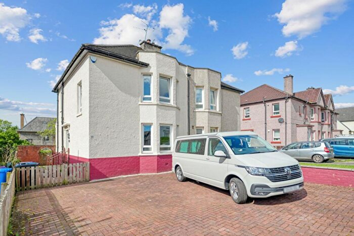3 Bedroom Semi-Detached House For Sale In Glendinning Road, Knightswood, Glasgow, G13