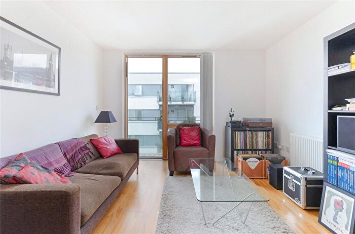 1 Bedroom Flat To Rent In Prospect House, Frean Street, London, SE16