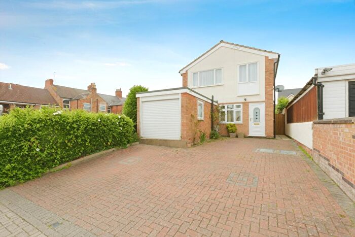 4 Bedroom Detached House For Sale In Holywell Road, Leicester, Leicestershire, LE2
