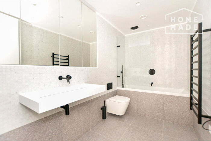 3 Bedroom Flat To Rent In Parkhaus, Downs Road, E5