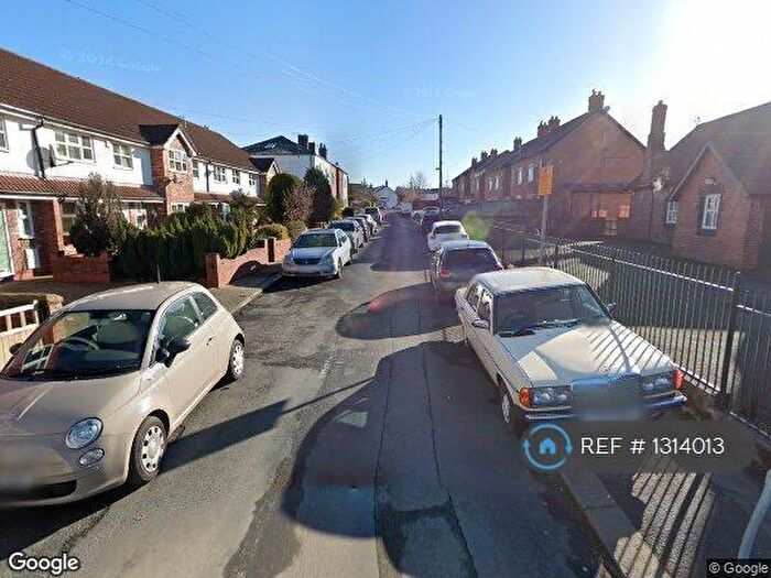 3 Bedroom Terraced House To Rent In Vicars Hall Lane, Worsley, Manchester, M28