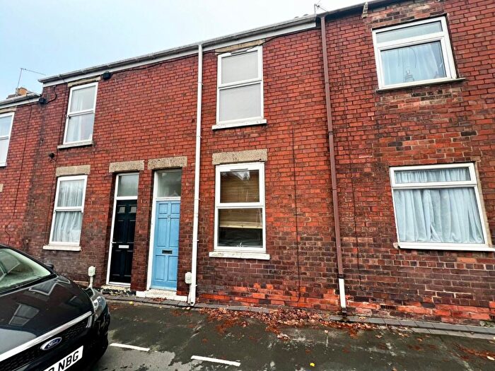 2 Bedroom Terraced House To Rent In Queensgate, Beverley, East Riding Of Yorkshire, Uk, HU17