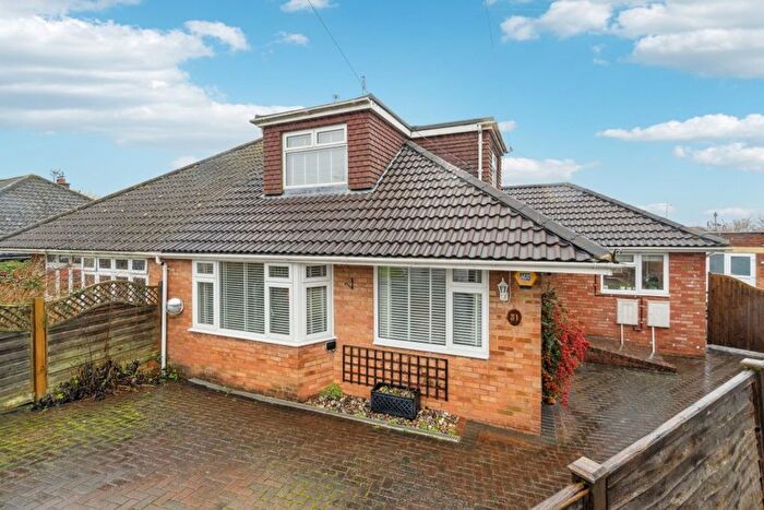 3 Bedroom Semi Detached House For Sale In Salisbury Close, Princes Risborough, HP27