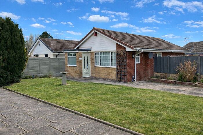 2 Bedroom Detached Bungalow For Sale In Crockleford Avenue, Southport, PR8