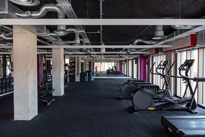 Studio To Rent In Palmerston Road, Harrow, Middlesex, HA3