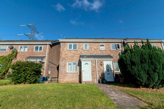 2 Bedroom Semi-Detached House To Rent In Bryn Derwen, Radyr, Cardiff, CF15