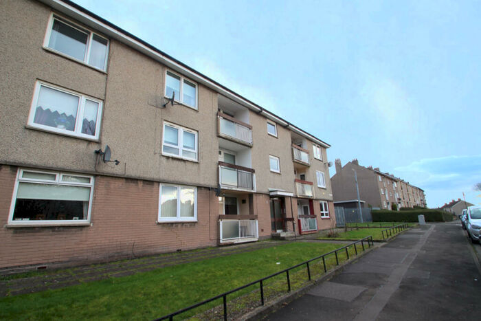 2 Bedroom Flat To Rent In Gogar Place, Riddrie, G33