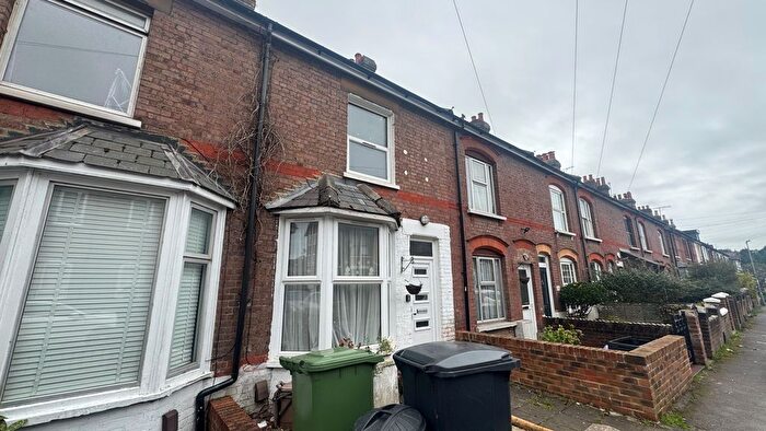 3 Bedroom Terraced House To Rent In Sunnyside Road, Chesham, HP5