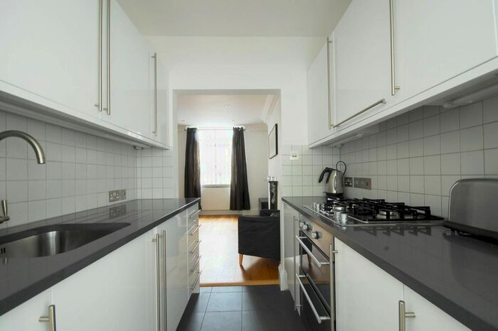 1 Bedroom Flat To Rent In Winchester Street, Pimlico, London, SW1V