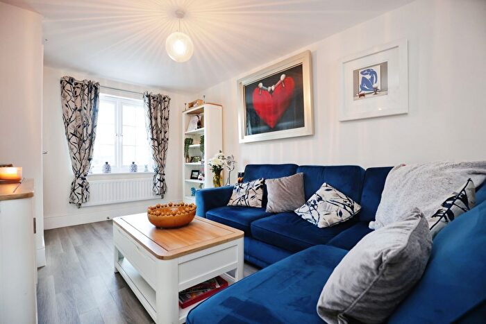 2 Bedroom Terraced House For Sale In Willow Way, Stratford-Upon-Avon, Warwickshire, CV37