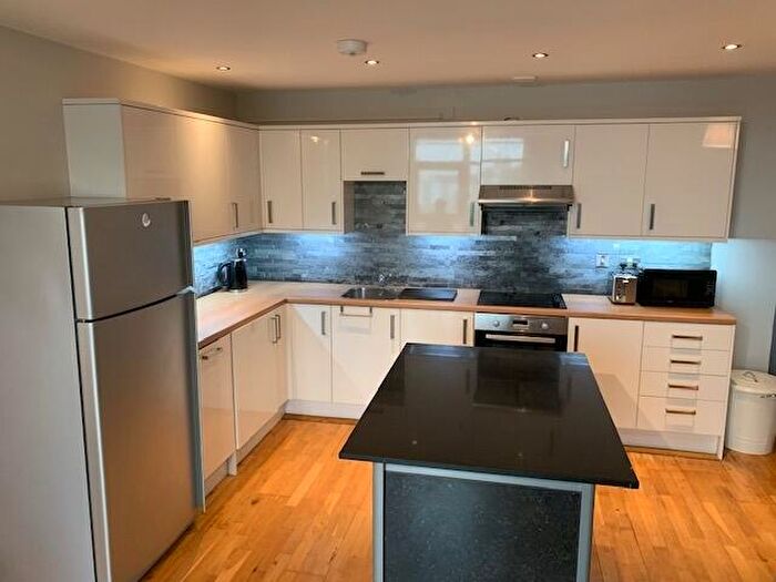 2 Bedroom Apartment To Rent In Altolusso, Cardiff, CF10