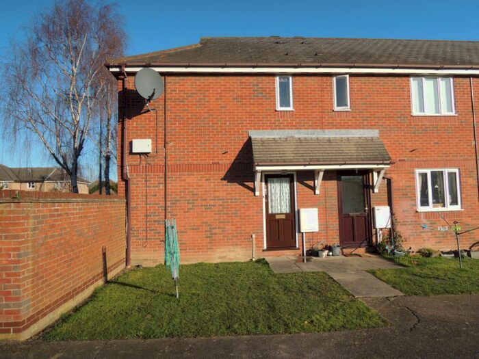 1 Bedroom Flat To Rent In Chinook, Highwoods, Colchester, CO4