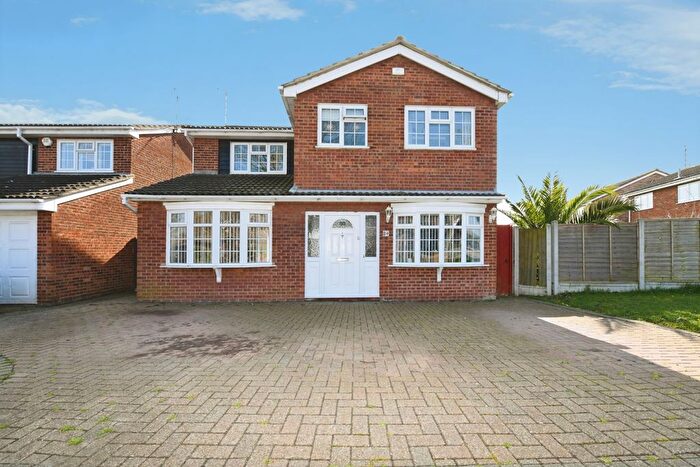4 Bedroom Detached House For Sale In Bishopsteignton, Shoeburyness, Southend-On-Sea, Essex, SS3
