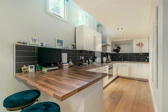 1 Bedroom Maisonette To Rent In Werter Road, London, SW15