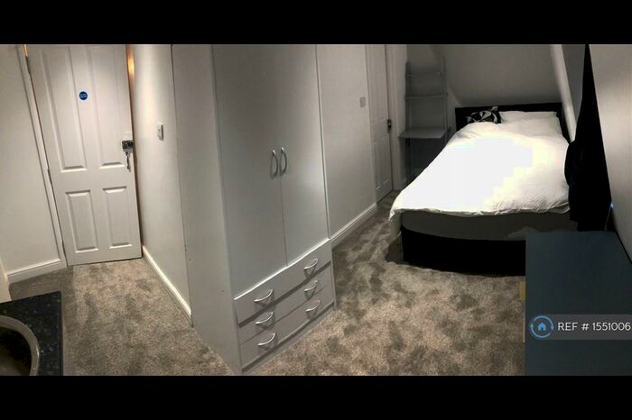 Studio To Rent In Guildhall Street, Folkestone, CT20