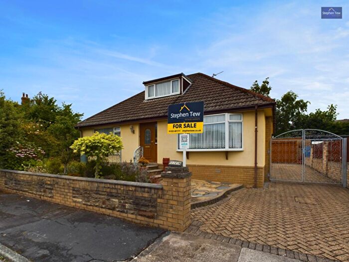 2 Bedroom Detached Bungalow For Sale In Grange Gardens, Poulton-Le-Fylde, FY6