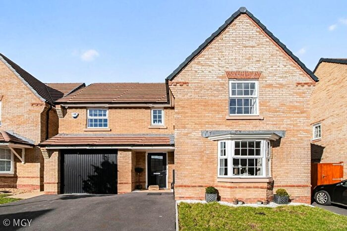 4 Bedroom Detached House For Sale In Rhodfa'r Morwydd, Penarth, CF64