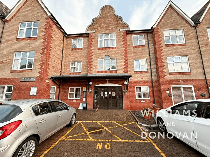 1 Bedroom Flat To Rent In Godfreys Mews, Chelmsford, CM2