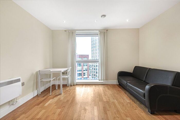 1 Bedroom Flat To Rent In Prestons Road, London, E14