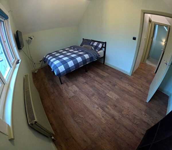 Studio To Rent In Green Ford Road, Harrow, HA1