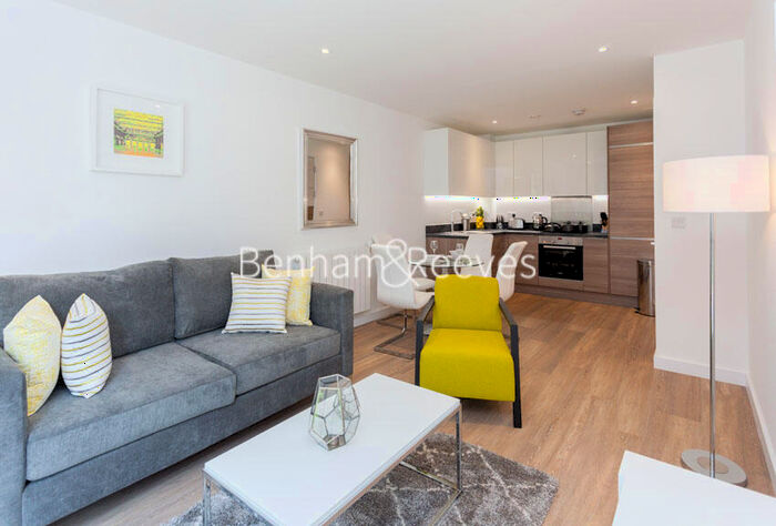 1 Bedroom Apartment To Rent In Surrey Quays, SE16
