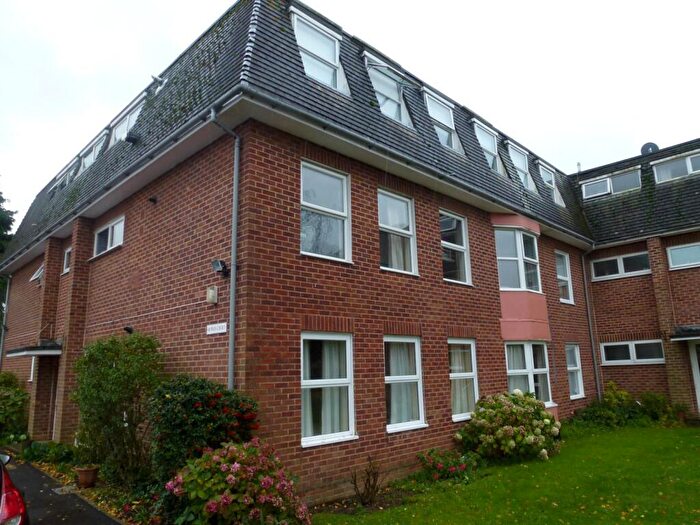 2 Bedroom Flat To Rent In Spring Road, Southampton, SO19