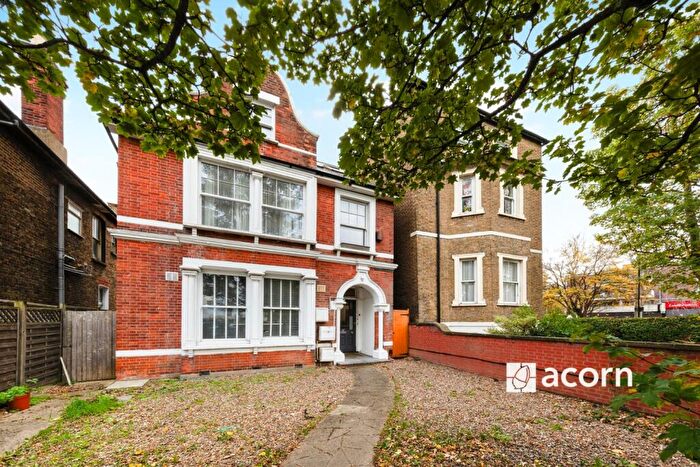 1 Bedroom Flat To Rent In Croydon Road London, SE20