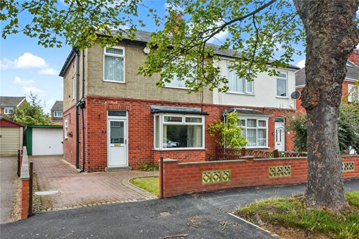 3 Bedroom Semi-Detached House For Sale In Swinnow Drive, Leeds, West Yorkshire, LS13