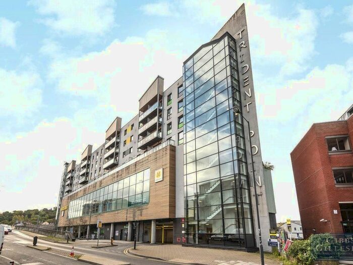 2 Bedroom Flat To Rent In Pinner Road, North Harrow, Harrow, HA1