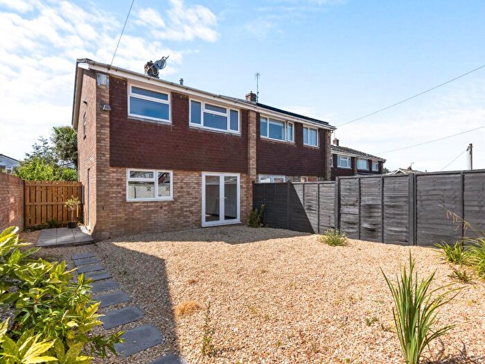 3 Bedroom Semi Detached House To Rent In Denleigh Close, Bristol, BS14