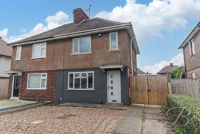 3 Bedroom Semi-Detached House For Sale In Banks Avenue, Kirkby-In-Ashfield, Nottingham, NG17