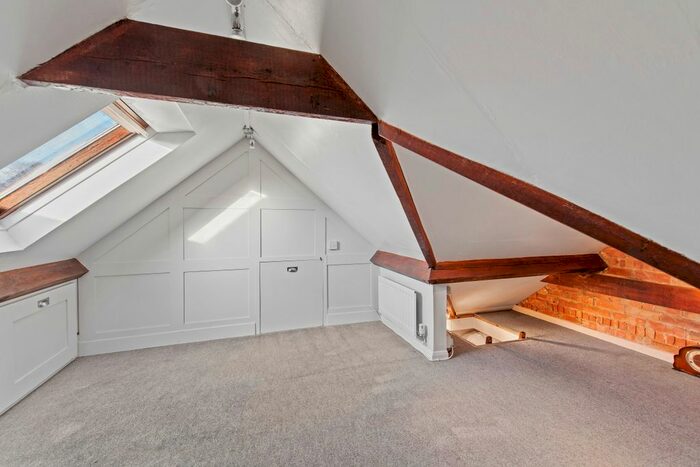 4 Bedroom Detached House For Sale In New Road, Sutton Bridge, Spalding, PE12