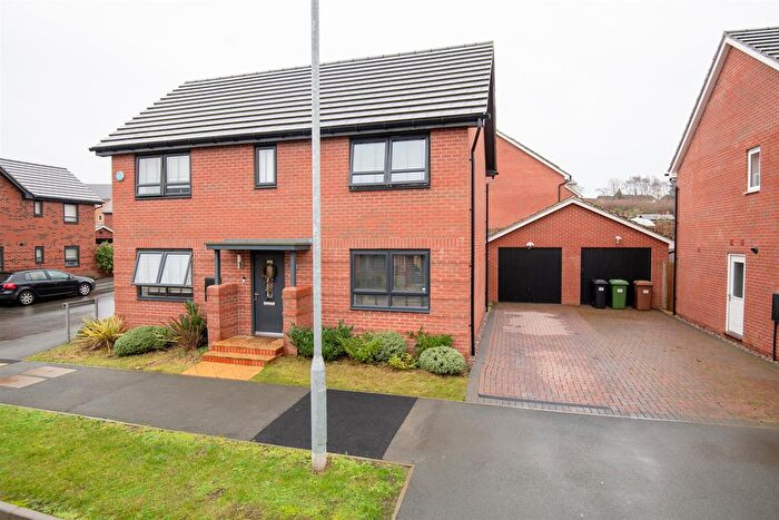 4 Bedroom Detached House For Sale In Balharvie Road, Wellingborough, NN8