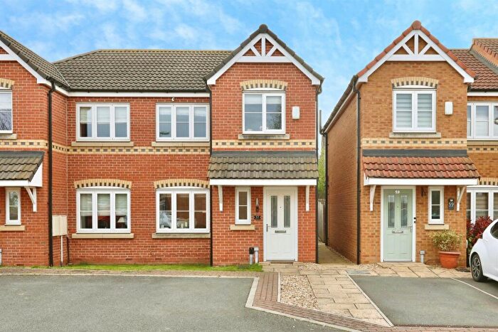 3 Bedroom Semi Detached House For Sale In Hesley Road, Harworth, Doncaster, DN11