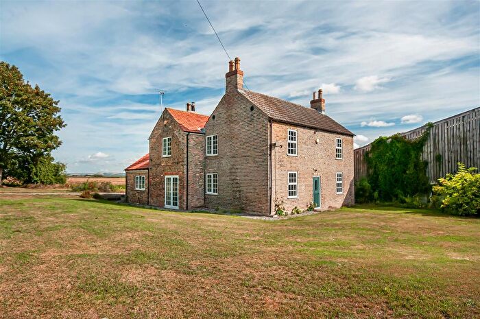 5 Bedroom Detached House To Rent In Lock Lane, Holme-On-Spalding-Moor, York, YO43