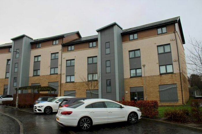 2 Bedroom Flat To Rent In Millview Crescent, Johnstone, PA5