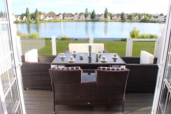 3 Bedroom Terraced House For Sale In Windrush Lake, South Cerney, Cirencester, GL7