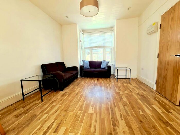 2 Bedroom Flat To Rent In Conewood Street, Highbury, N5